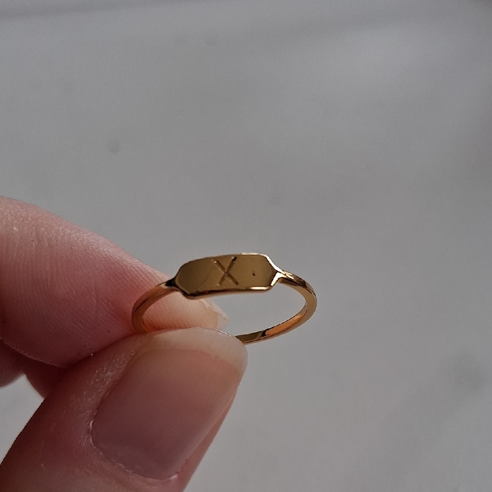 Gorjana Gold Signet Ring with X Engraving